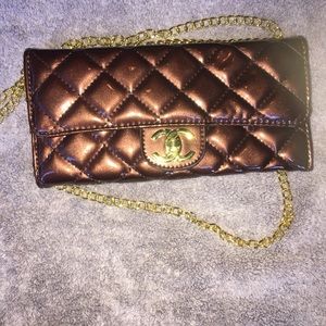 Chanel clutch with chain